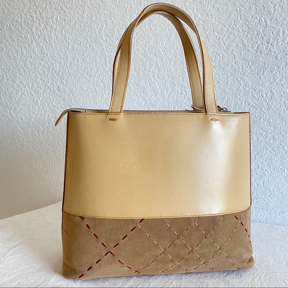 Burberry beige tonal stitch check leather tote - Picture 2 of 15